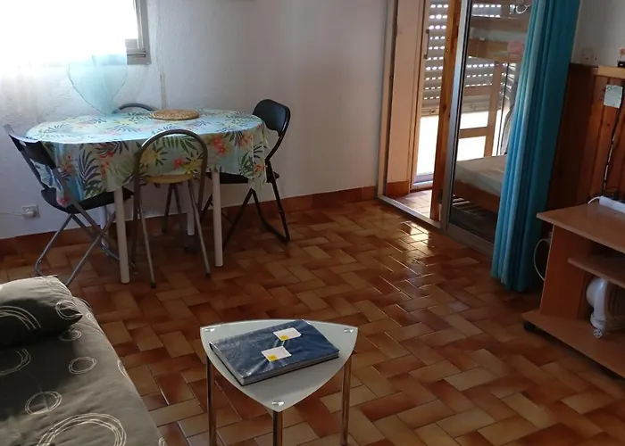 Studio Plage 200M Parking Gratuit Port La Nouvelle